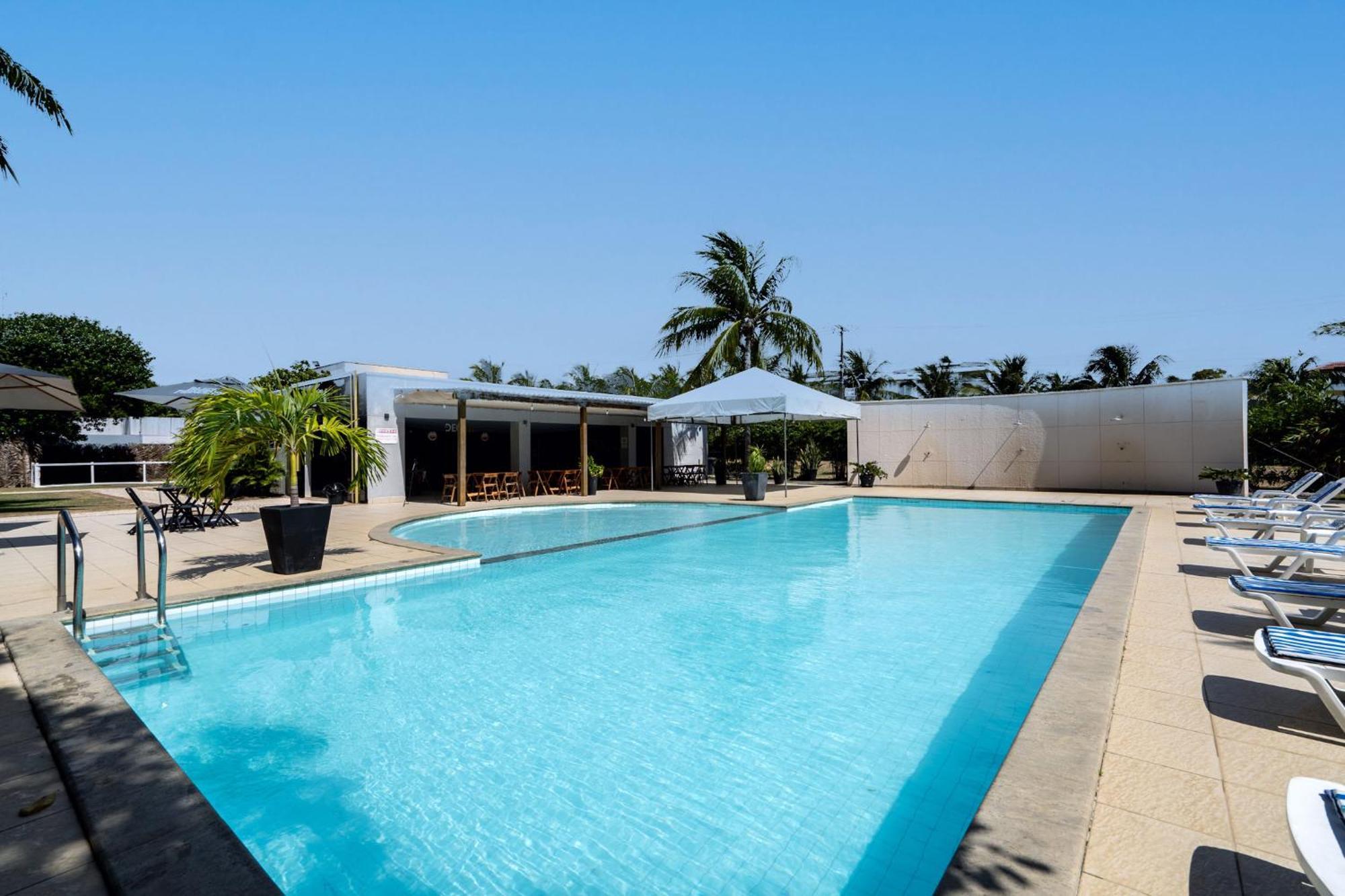 Bahia Plaza Hotel Busca-Vida Exteriör bild